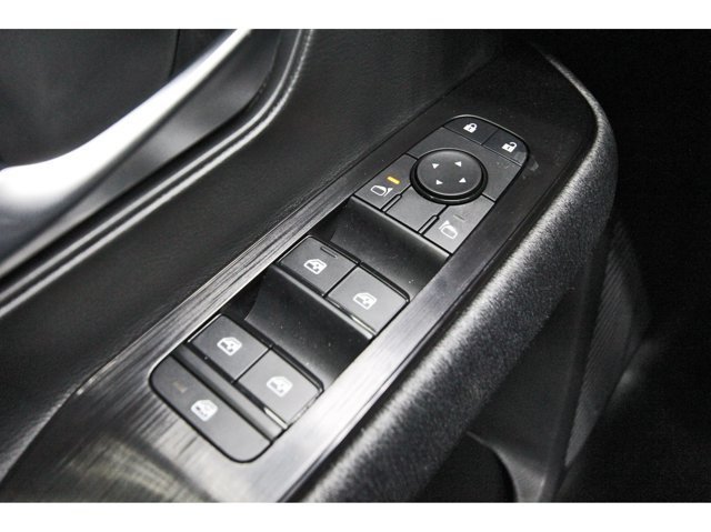 New 2027 Nissan Kicks SV w/ Cold Weather Package FWD image 21