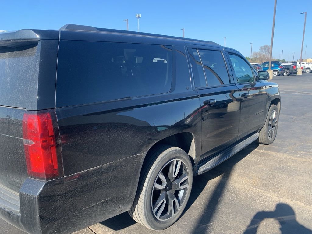 Used 2019 Chevrolet Suburban LT AWD/4WD image 6