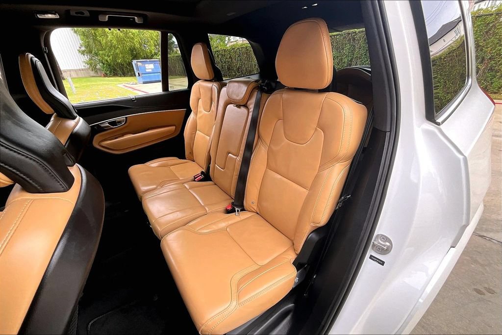 Certified 2024 Volvo XC90 B6 Ultimate AWD/4WD image 35