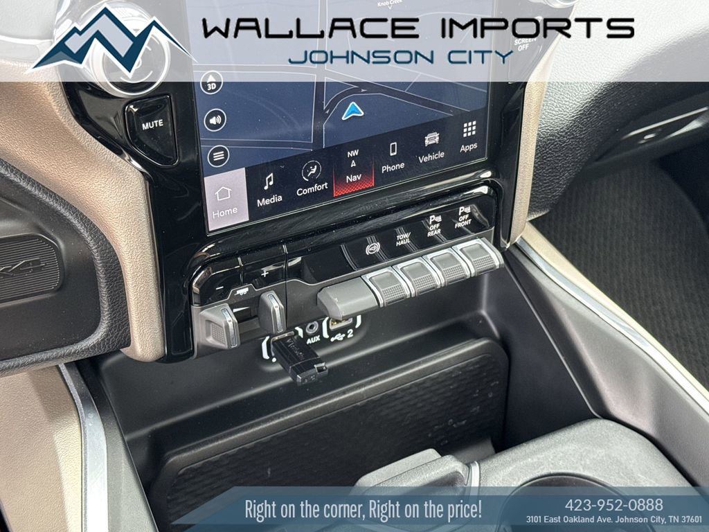 Used 2024 RAM 2500 Laramie w/ Chrome Bumper Package image 27