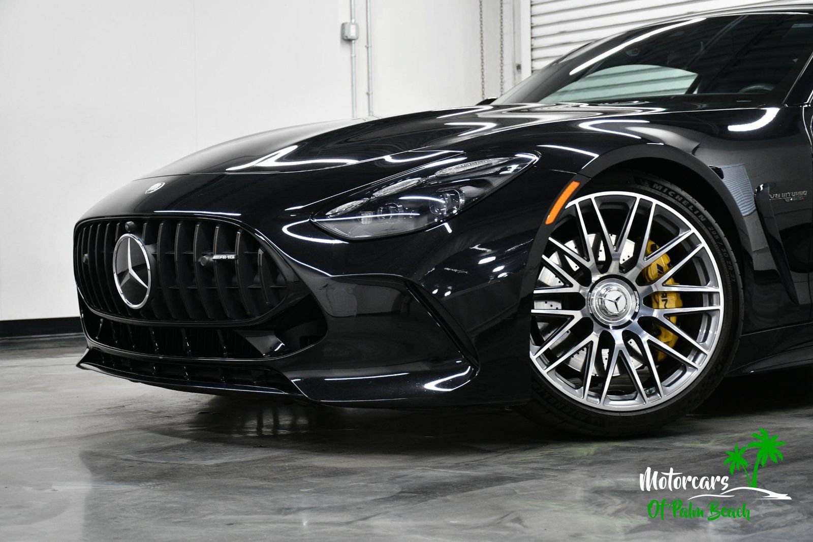 Used 2025 Mercedes-Benz AMG GT 63 image 3