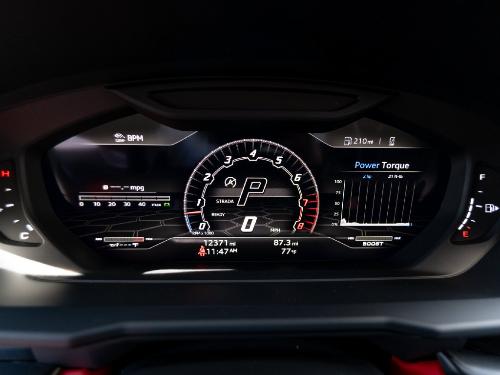 Used 2022 Lamborghini Urus AWD/4WD image 10
