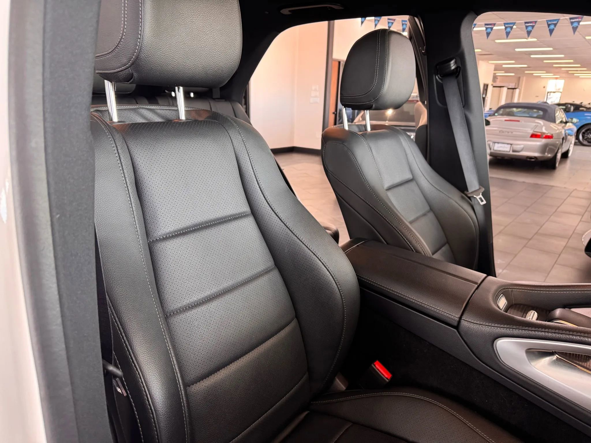 Used 2021 Mercedes-Benz GLE 450 4MATIC image 13