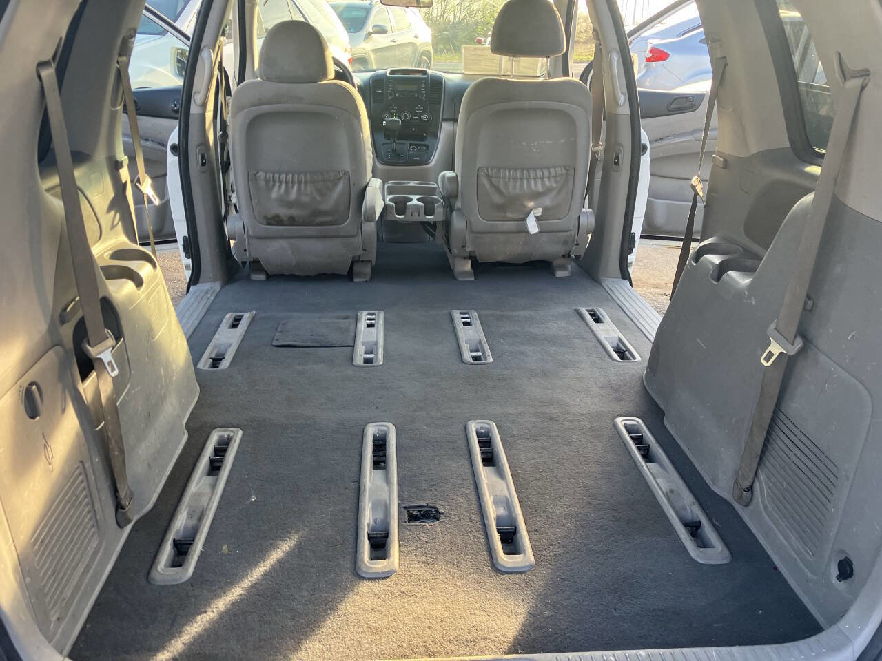 Used 2008 Kia Sedona w/ Convenience Pkg image 29