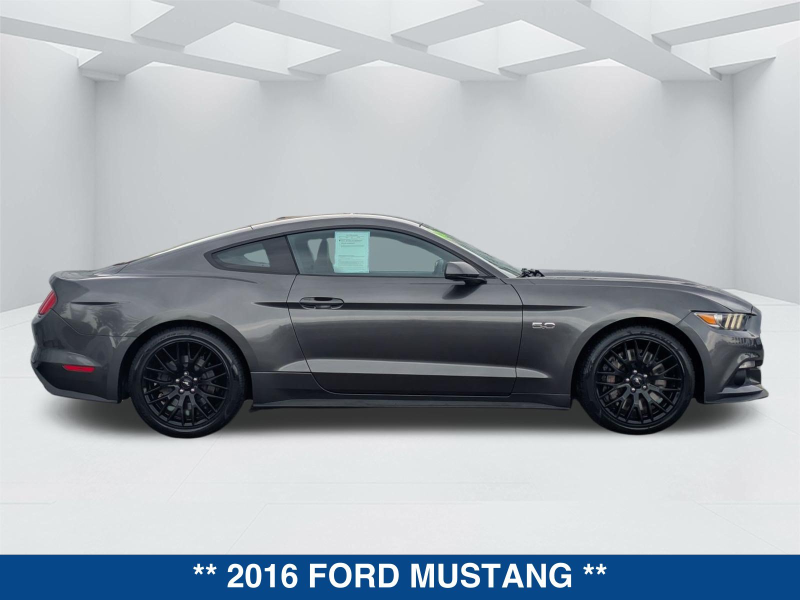 Used 2016 Ford Mustang GT Premium w/ GT Performance Package RWD image 4