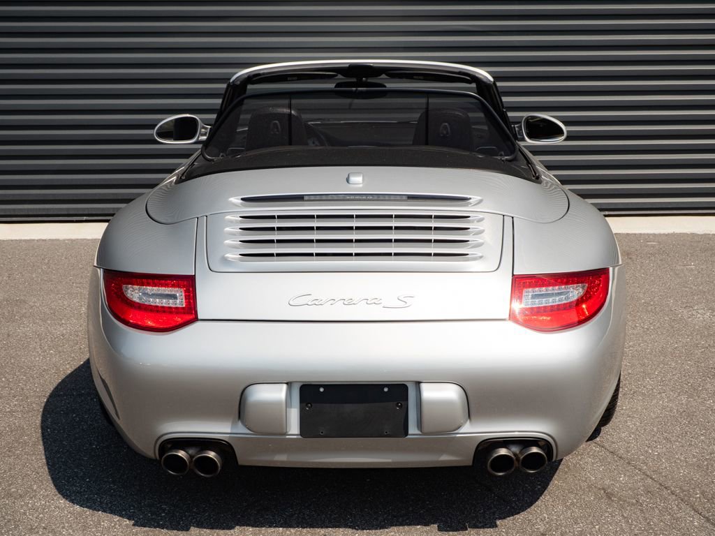 Used 2010 Porsche 911 Carrera S RWD image 23