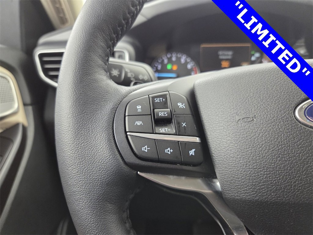 Used 2020 Ford Explorer Limited w/ Class III Trailer Tow Package image 38