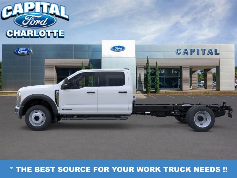 New 2026 Ford F450 XL w/ XL Chrome Package image 3