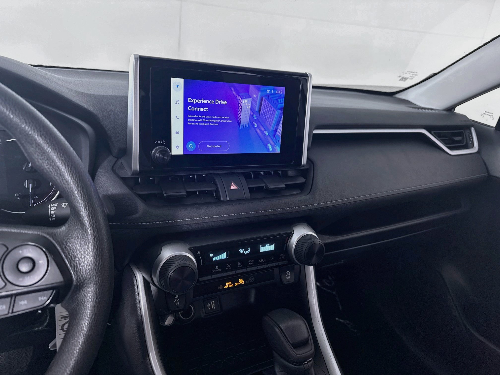Certified 2025 Toyota RAV4 LE AWD/4WD image 15