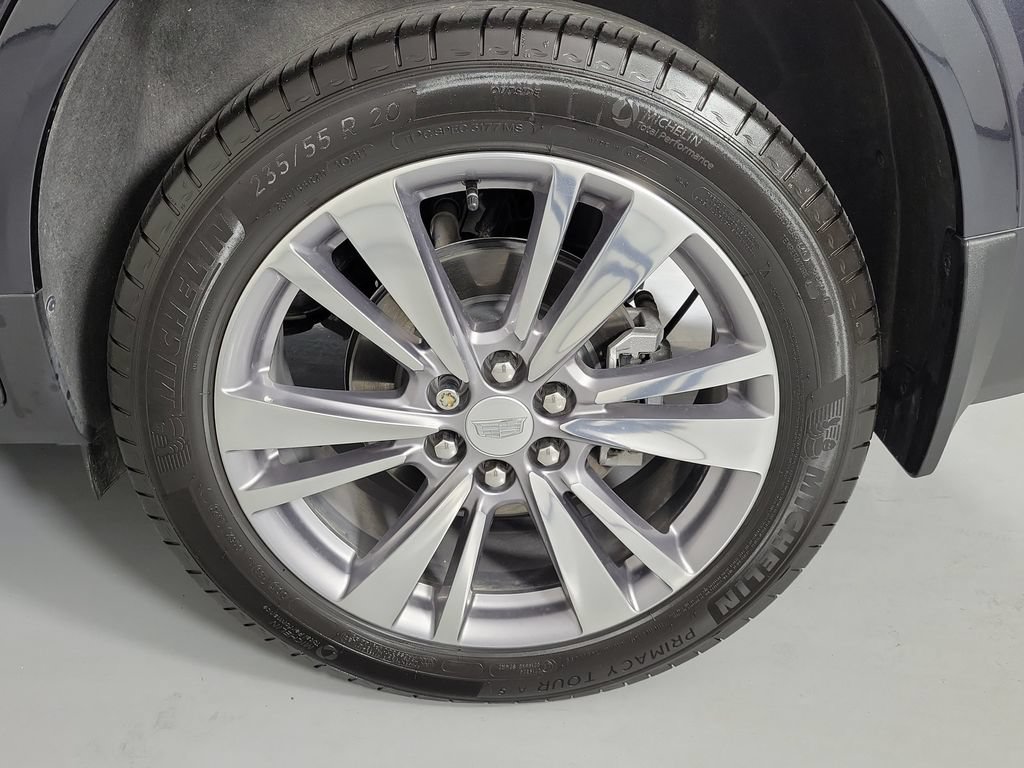 Used 2023 Cadillac XT5 Premium Luxury w/ Technology Package AWD/4WD image 11