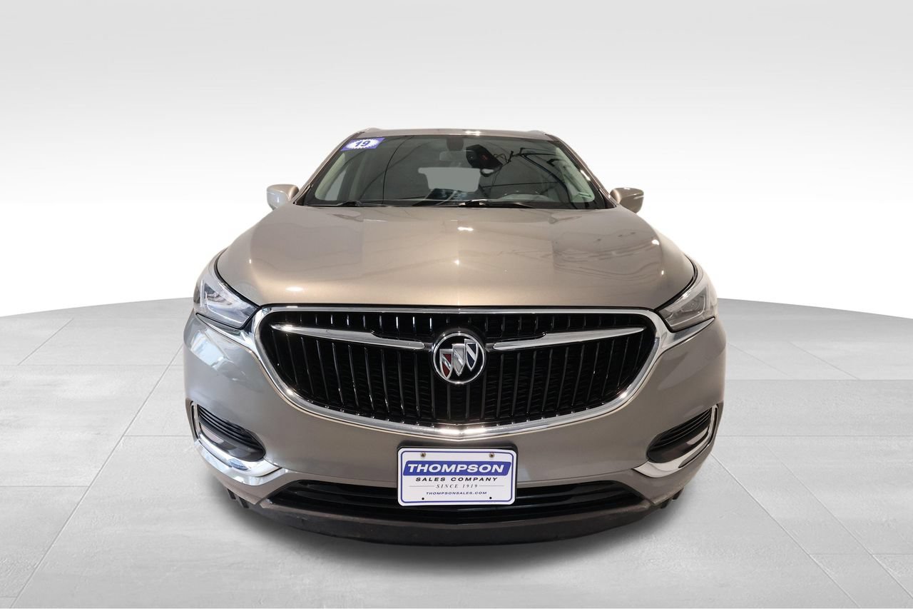 Used 2019 Buick Enclave Essence FWD image 5