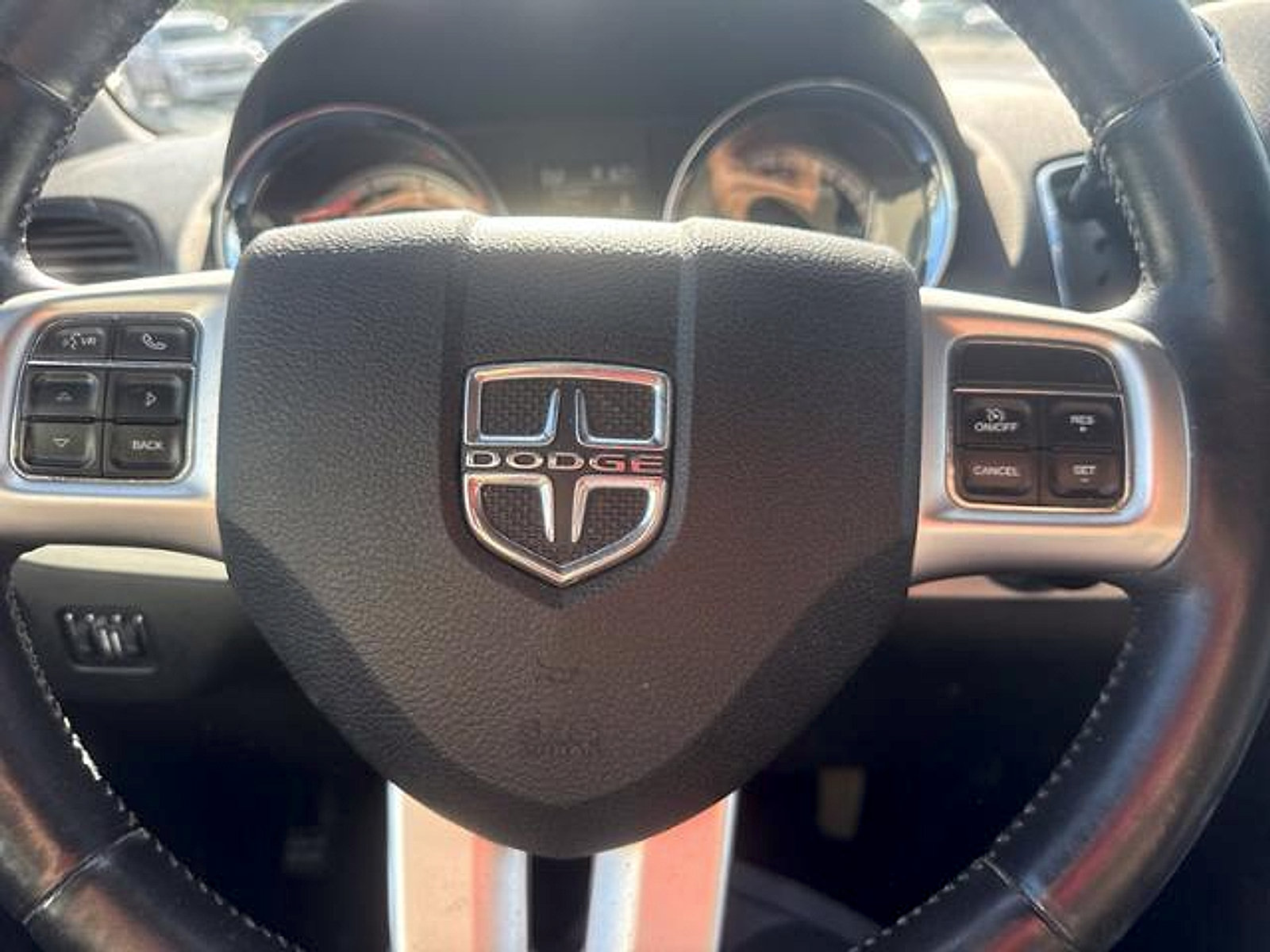 Used 2015 Dodge Grand Caravan R/T w/ Safety Sphere Group FWD image 25
