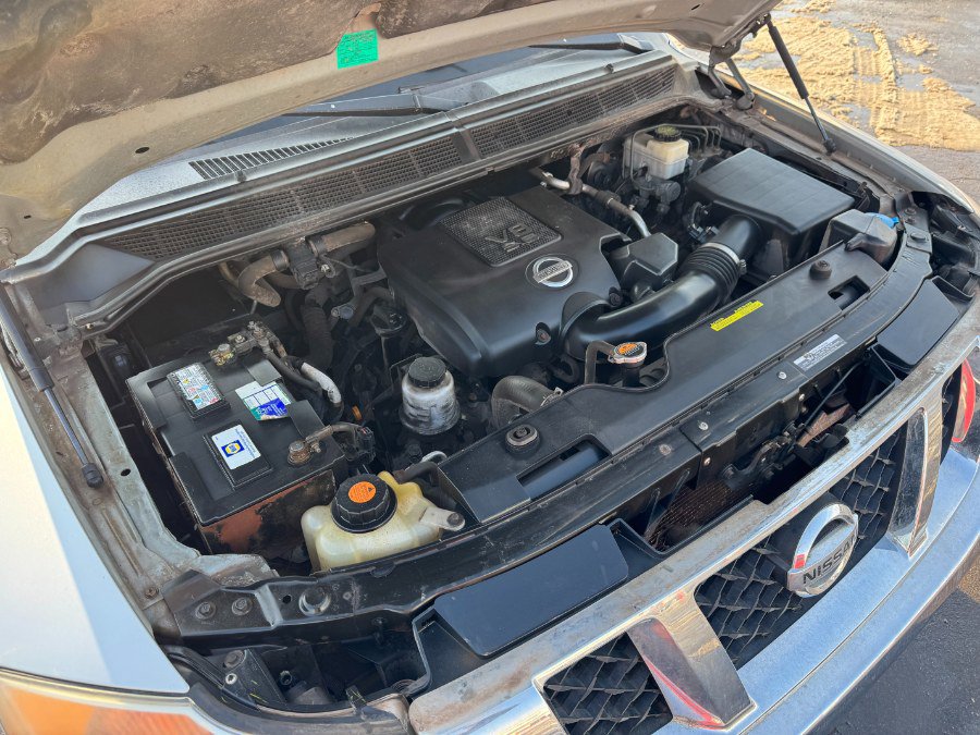 Used 2014 Nissan Titan SV image 22