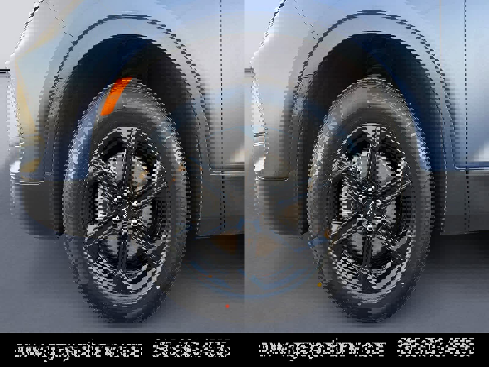 Used 2023 Chevrolet Blazer LT w/ Midnight/Sport Edition image 9