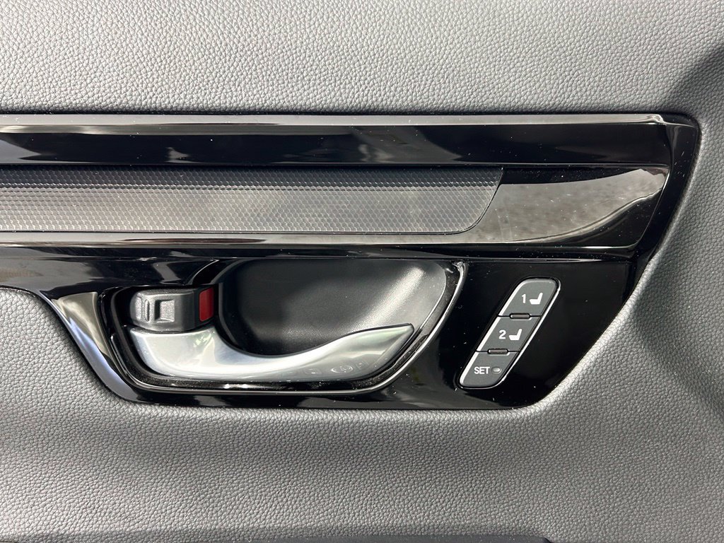 Used 2025 Honda CR-V EX-L image 35