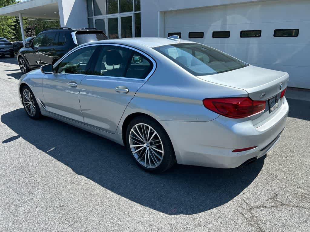 Used 2019 BMW 540i xDrive w/ Convenience Package AWD/4WD image 4