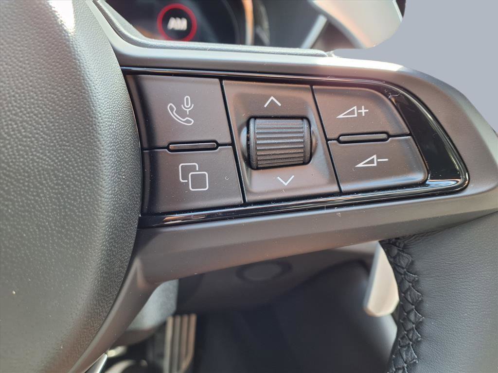 New 2025 Alfa Romeo Giulia image 17