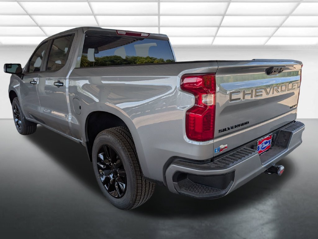 New 2026 Chevrolet Silverado 1500 Custom w/ LPO, Dark Essentials Package RWD image 2
