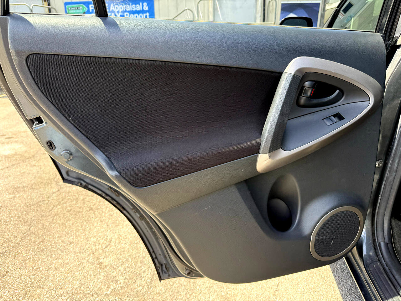 Used 2007 Toyota RAV4 Sport image 12