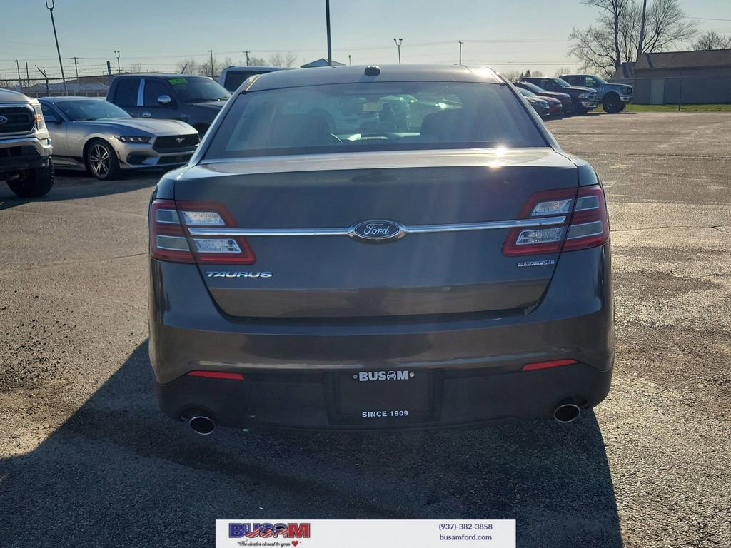 Used 2018 Ford Taurus SE image 29