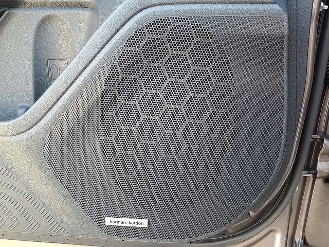 New 2025 Subaru Forester Limited image 16