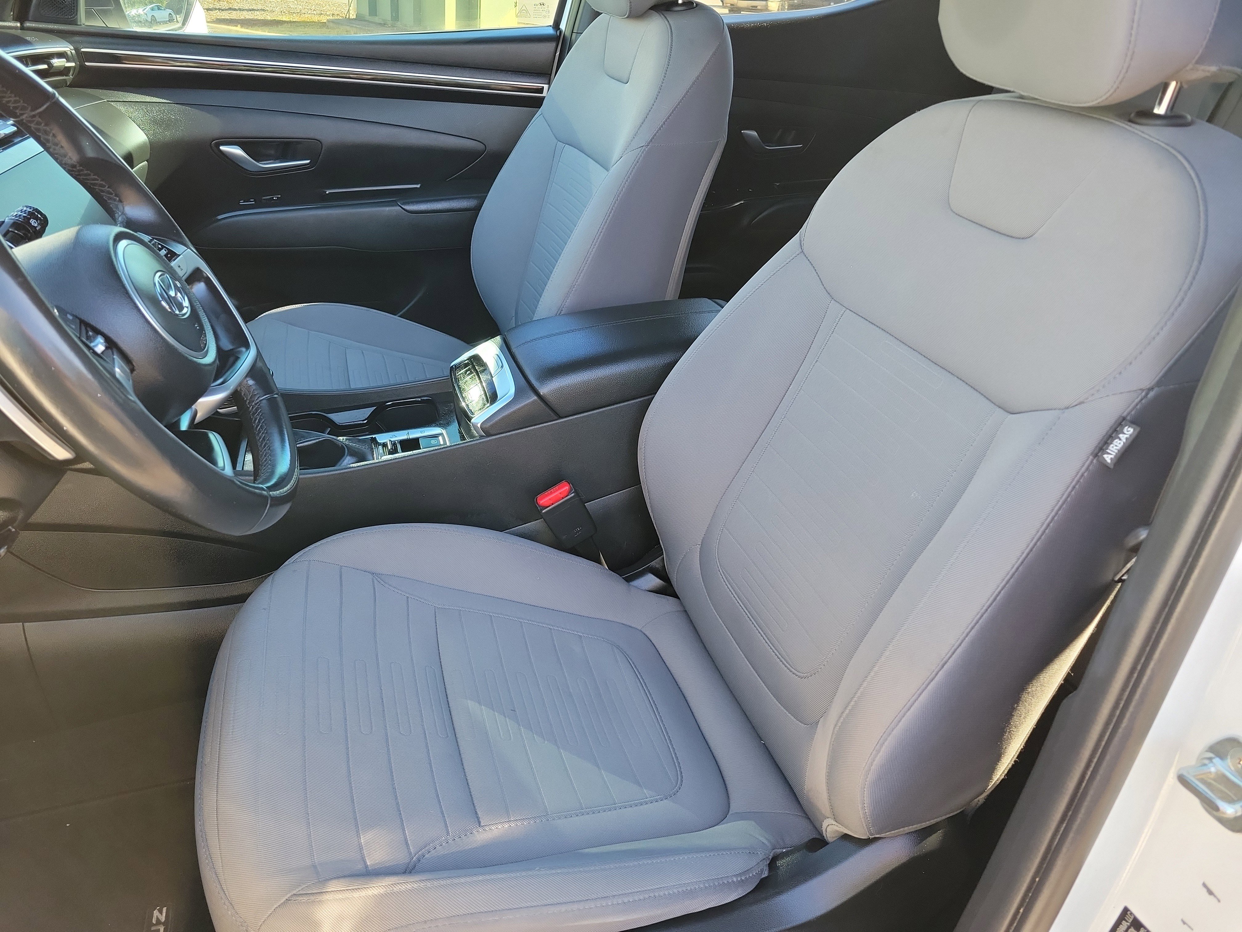 Used 2023 Hyundai Santa Cruz SEL Premium w/ Cargo Package image 4