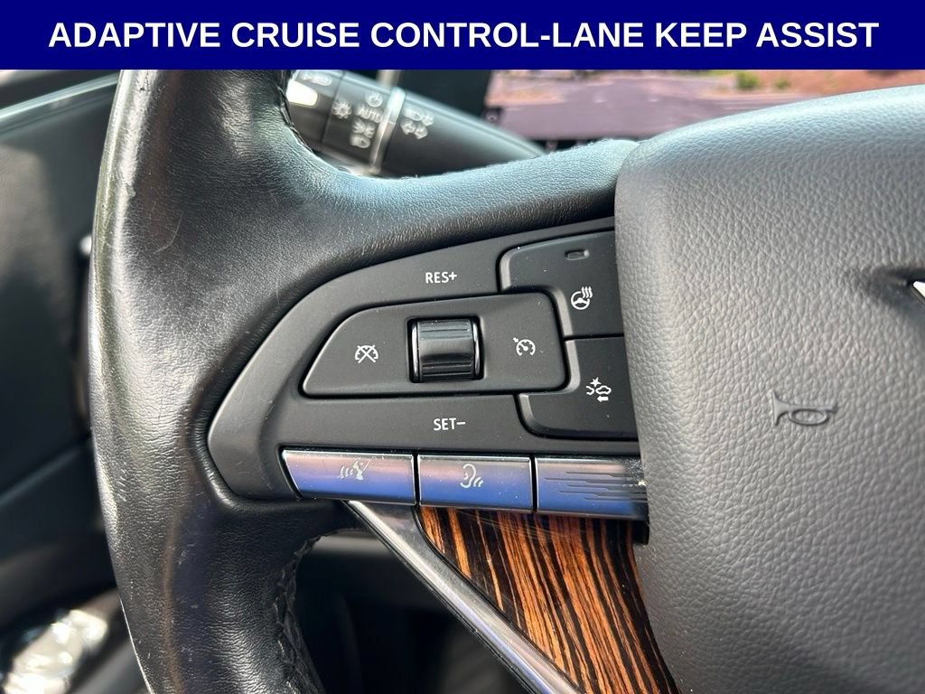Used 2021 Cadillac Escalade Premium Luxury w/ Driver Assist Tech Package AWD/4WD image 20