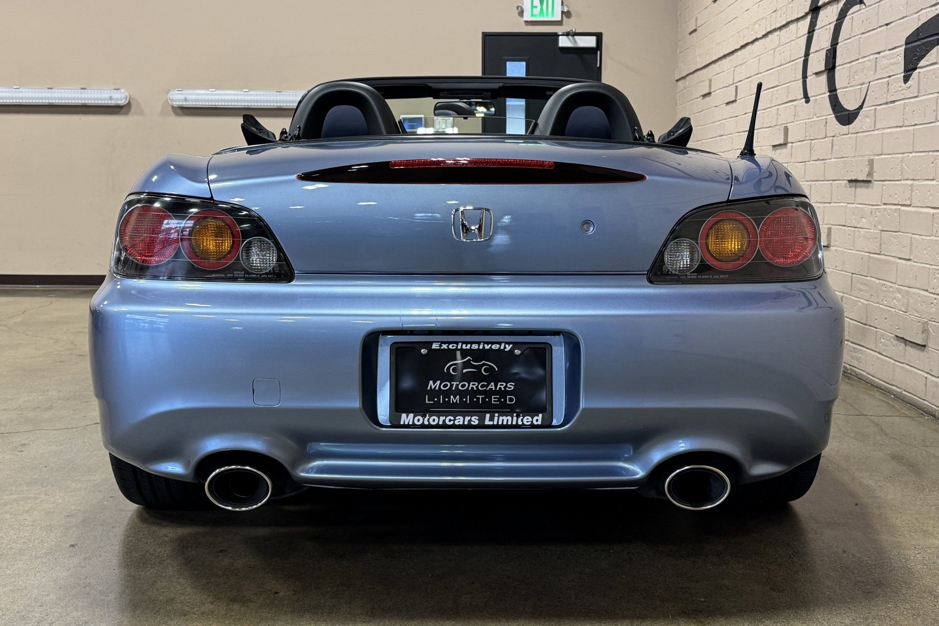 Used 2006 Honda S2000 image 10
