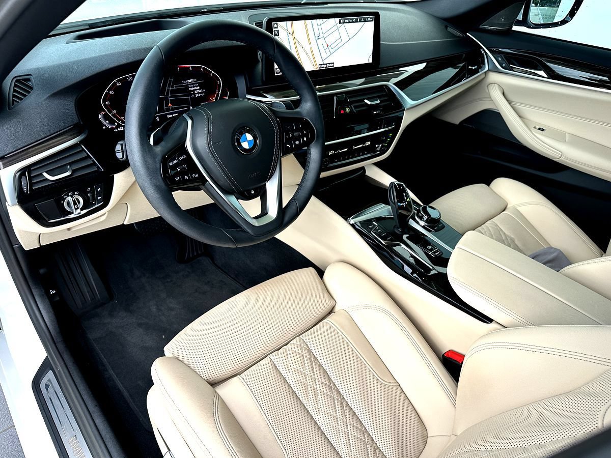 Certified 2023 BMW 530i w/ Executive Package RWD image 13