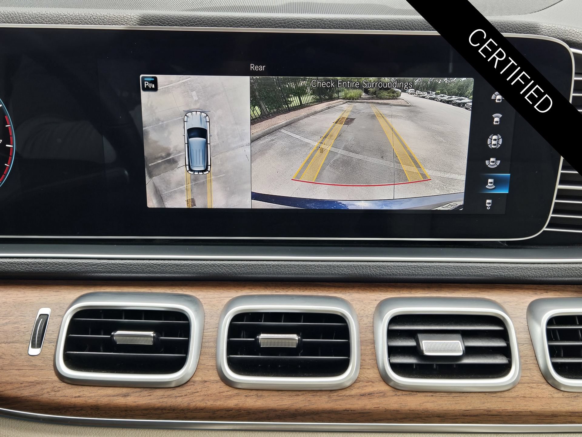 Certified 2022 Mercedes-Benz GLE 450 4MATIC image 17