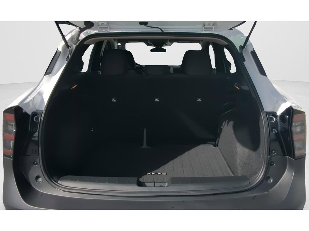 Certified 2025 Nissan Kicks S image 12