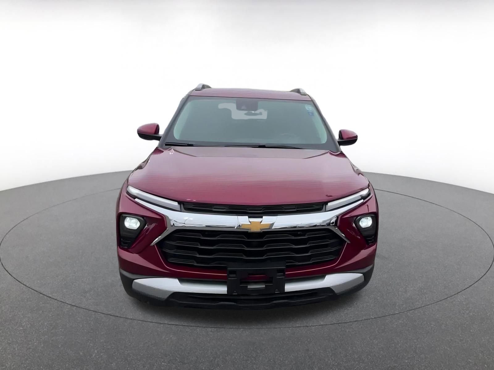 Used 2025 Chevrolet TrailBlazer LT image 4