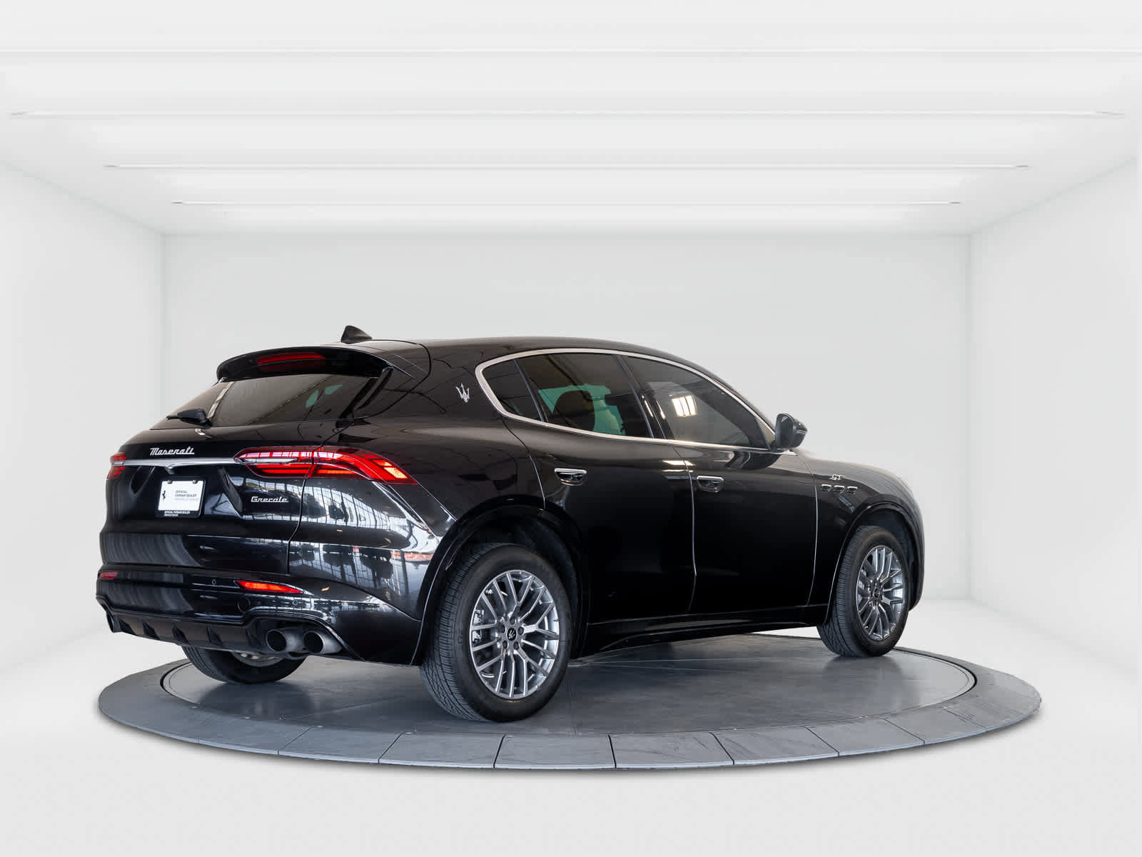 Used 2024 Maserati Grecale GT image 5