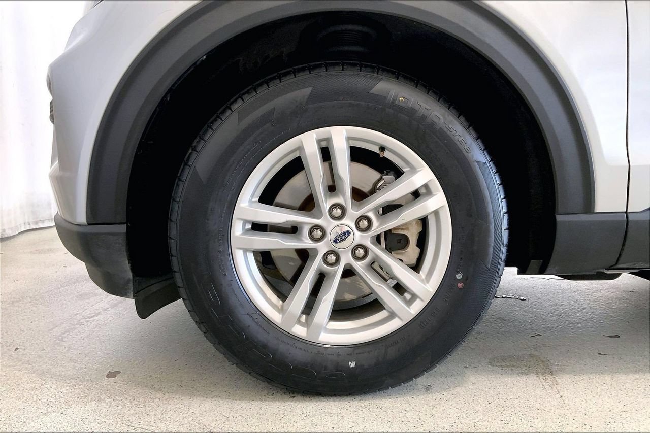 Used 2022 Ford Explorer XLT RWD image 8