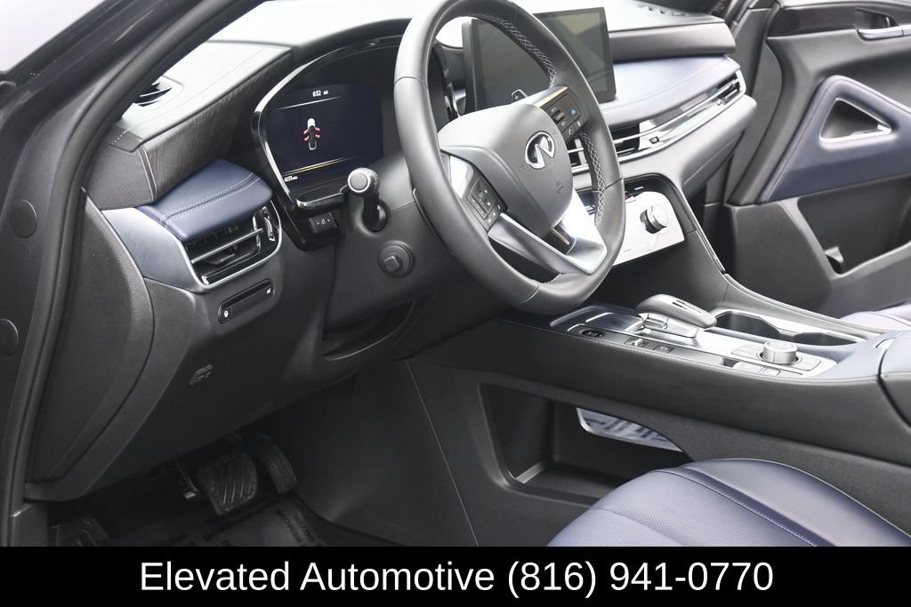 Used 2026 INFINITI QX60 Sport w/ Dark Cargo Package AWD/4WD image 7
