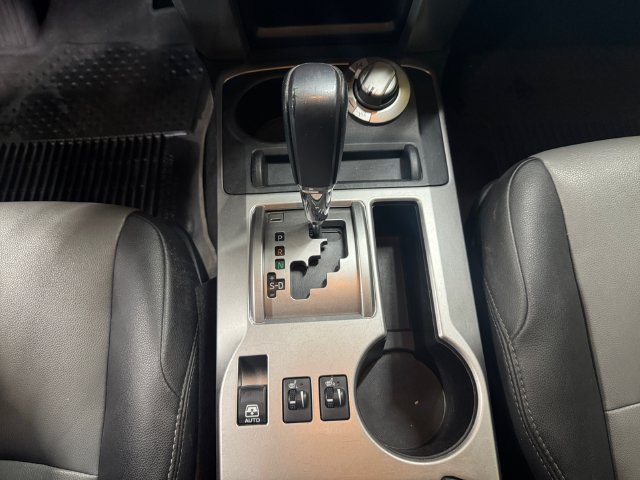 Used 2023 Toyota 4Runner SR5 Premium w/ Moonroof Package AWD/4WD image 18