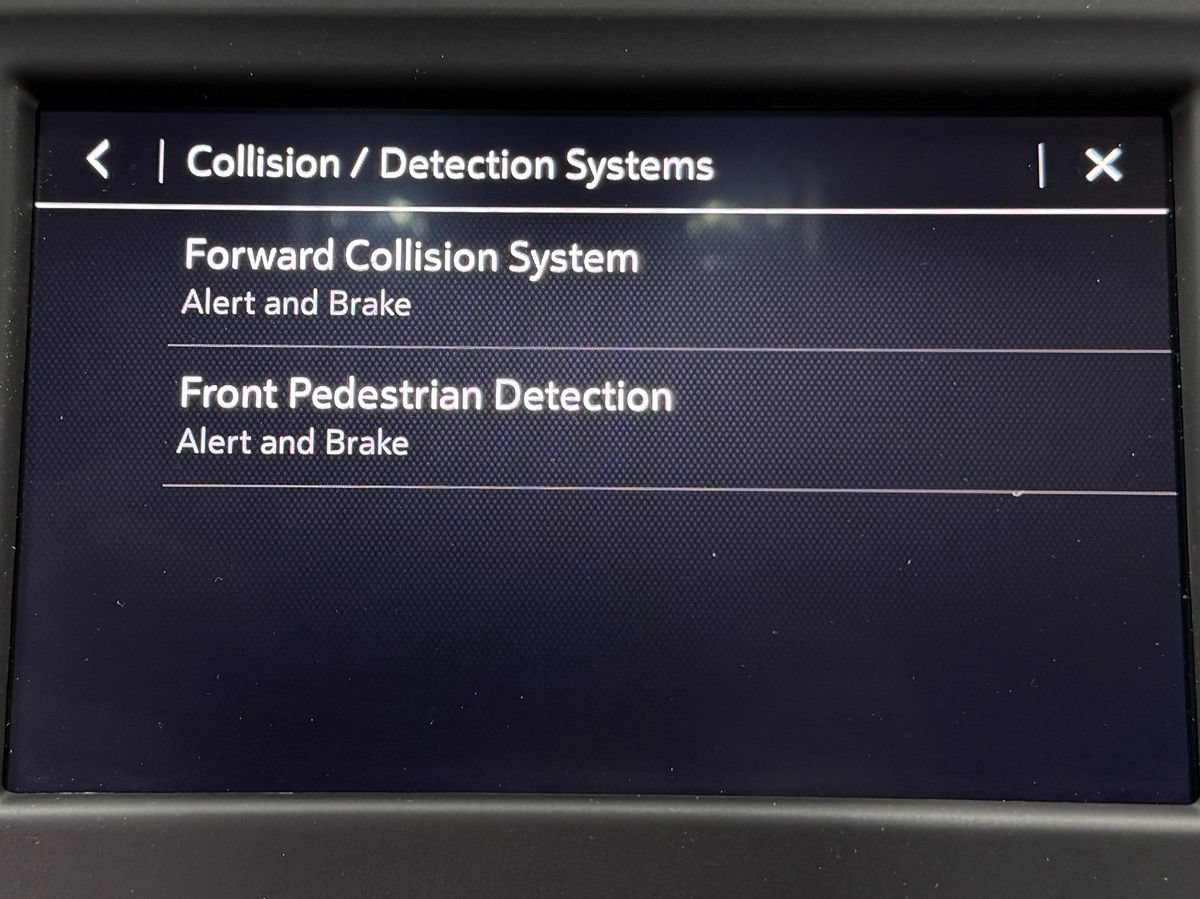 Used 2023 Chevrolet Equinox LS w/ Midnight Edition FWD image 19