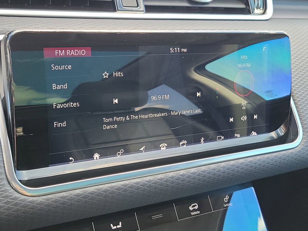 Used 2020 Land Rover Range Rover Evoque S AWD/4WD image 22