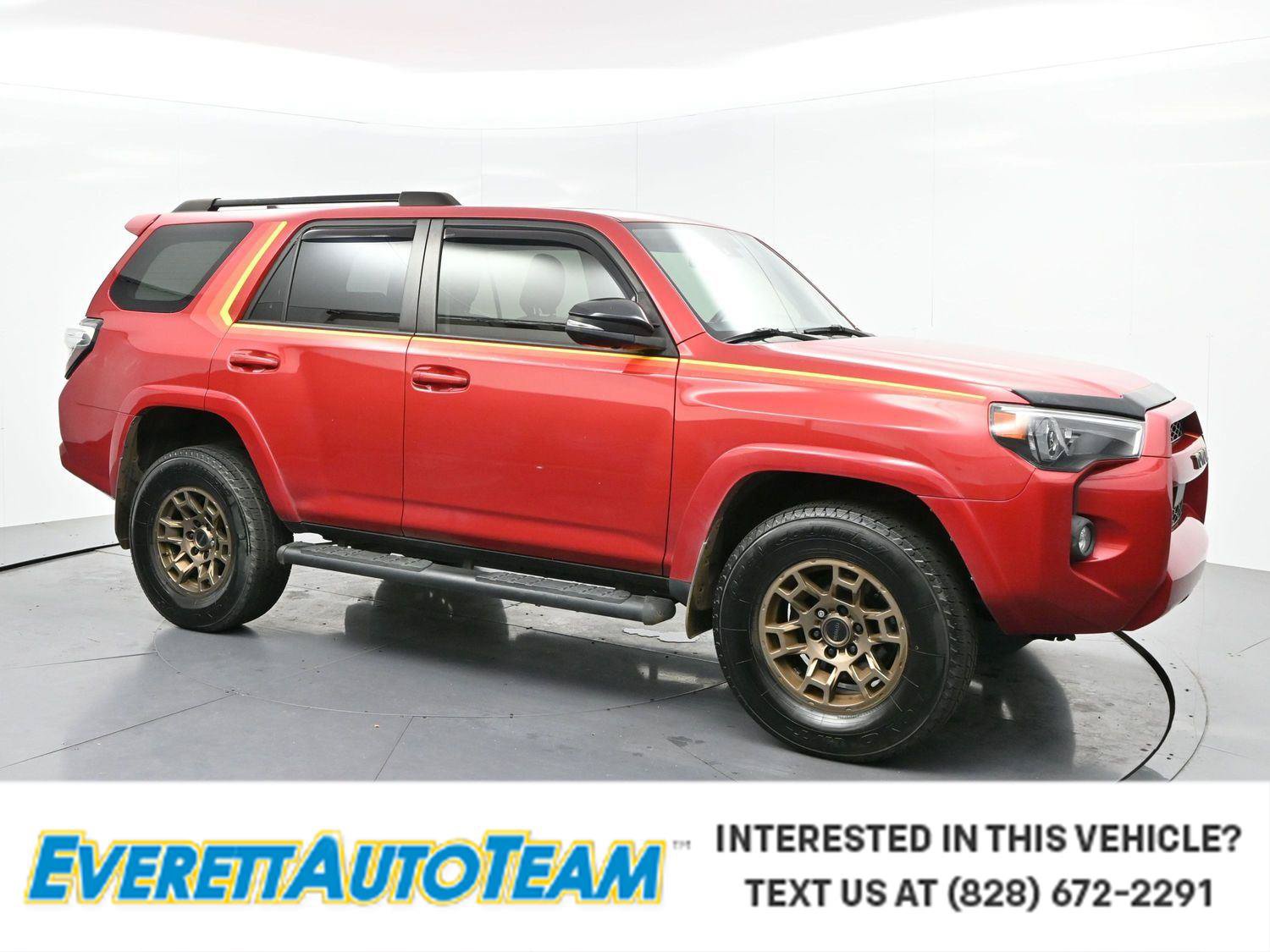 Used 2023 Toyota 4Runner 40th Anniversary SE AWD/4WD image 1