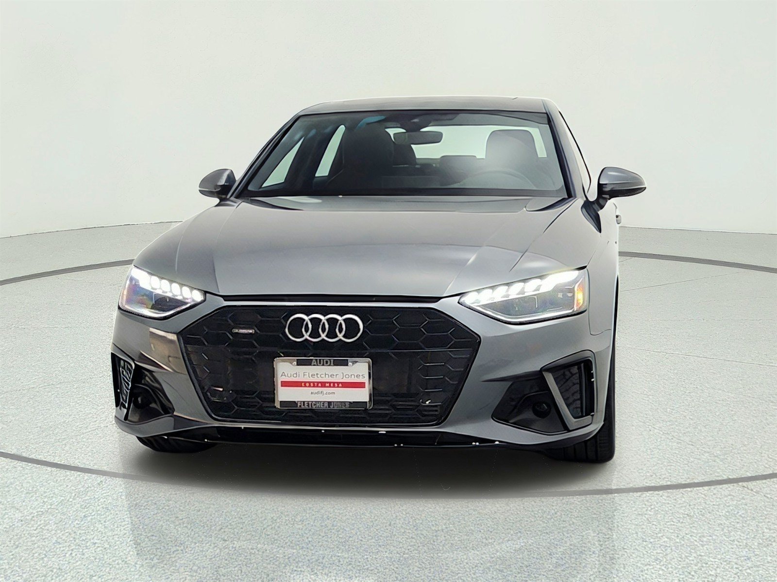 Used 2025 Audi A4 2.0T Premium w/ Convenience Package AWD/4WD image 2