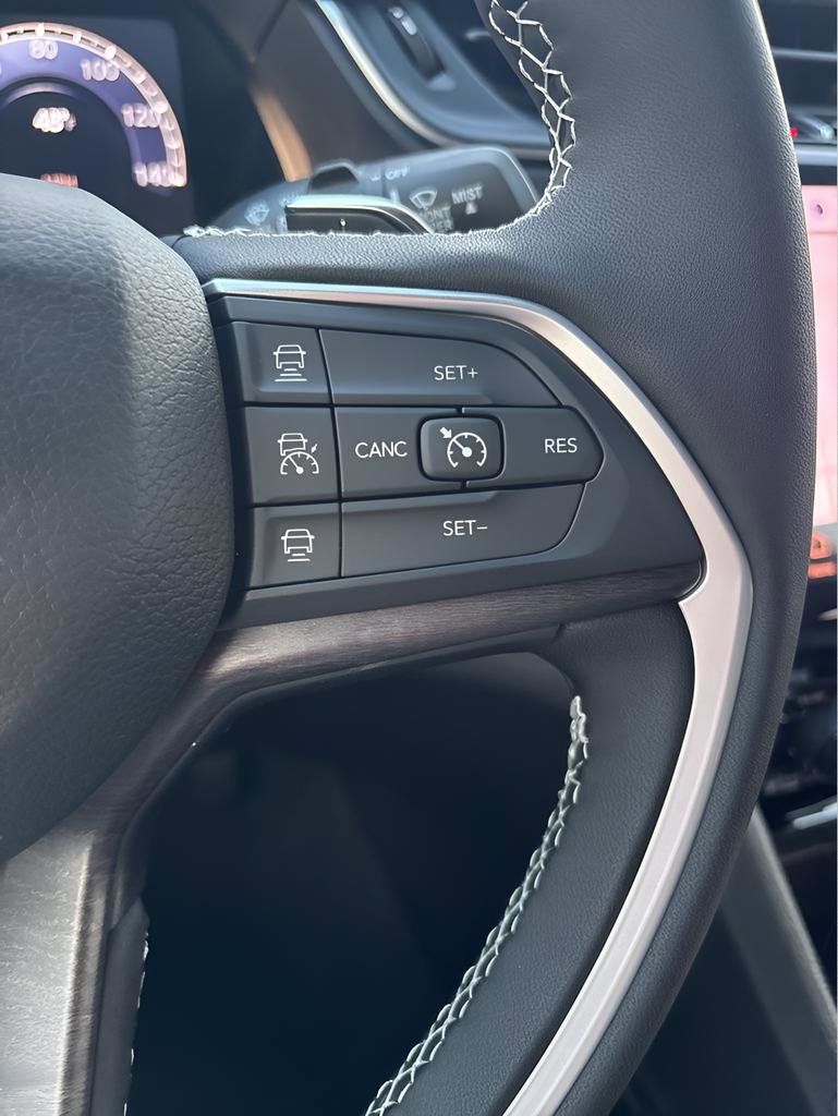 New 2025 Jeep Grand Cherokee Limited image 17