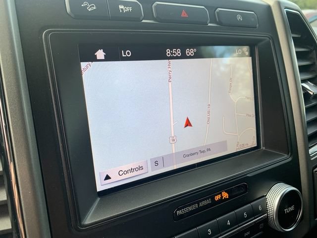 Used 2019 Ford Expedition XLT w/ Equipment Group 202A AWD/4WD image 22