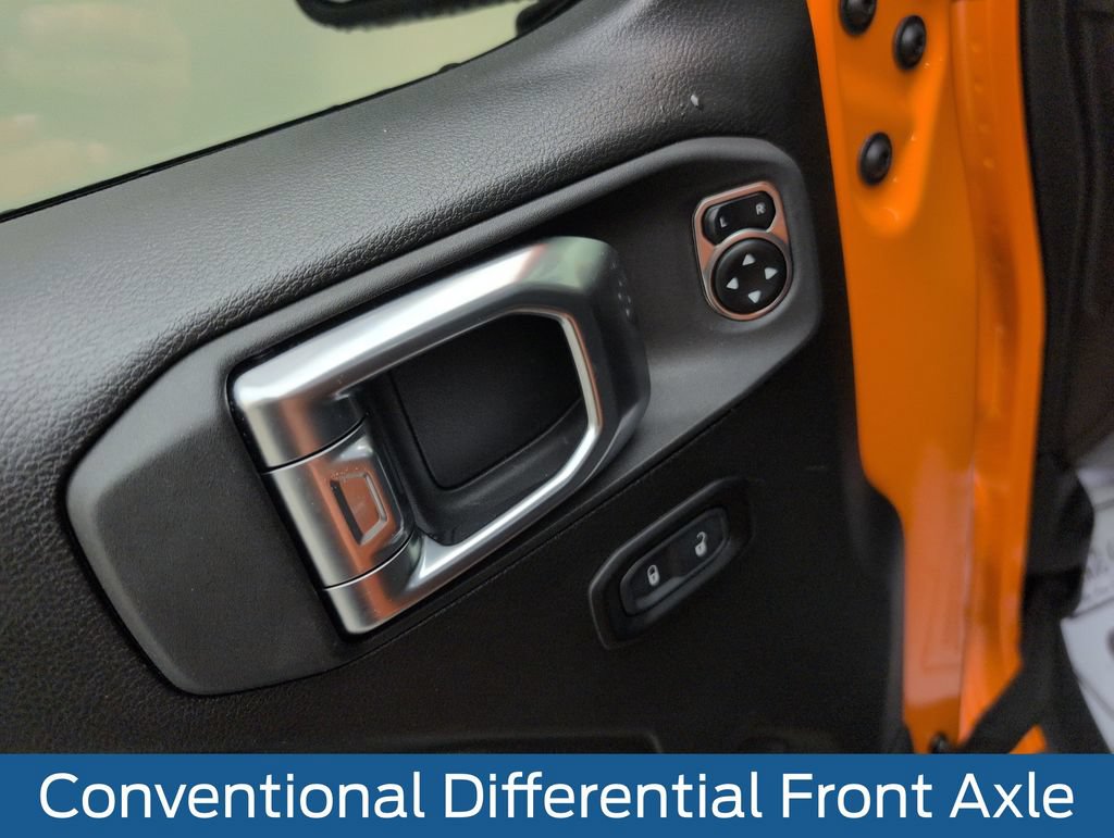 Used 2025 Jeep Gladiator Sport AWD/4WD image 32