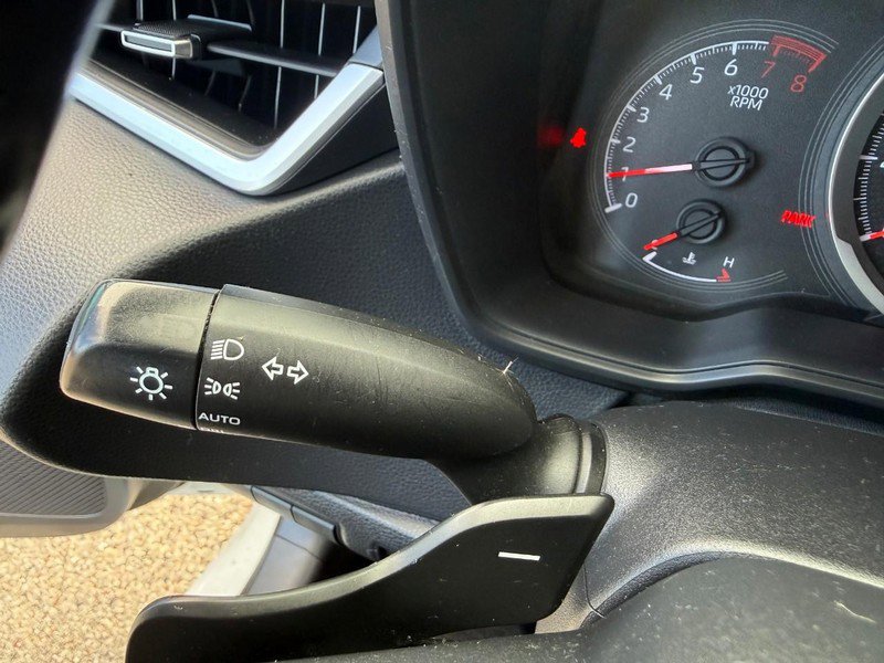 Used 2020 Toyota Corolla SE image 19