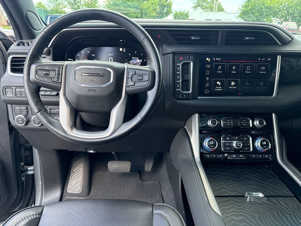 Used 2023 GMC Yukon Denali w/ Max Trailering Package AWD/4WD image 41