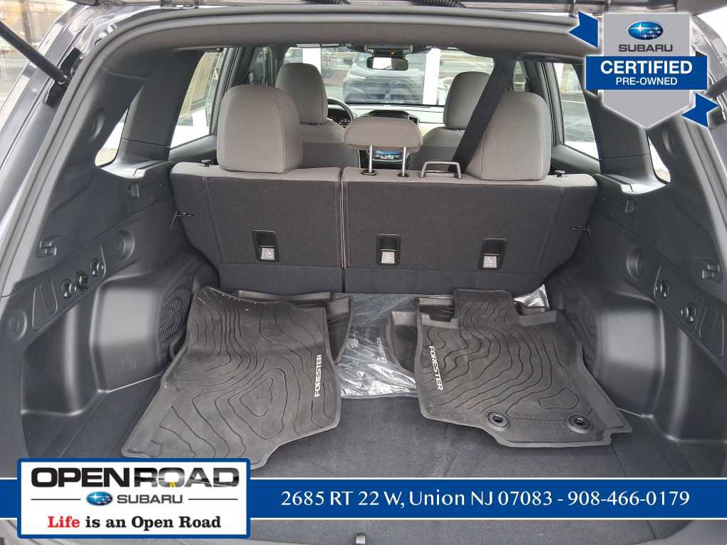 Used 2025 Subaru Forester image 9