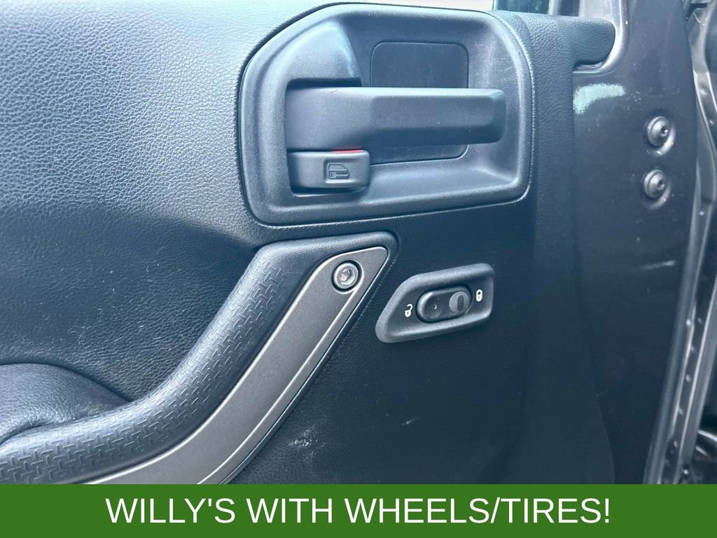 Used 2016 Jeep Wrangler Unlimited Willys image 23