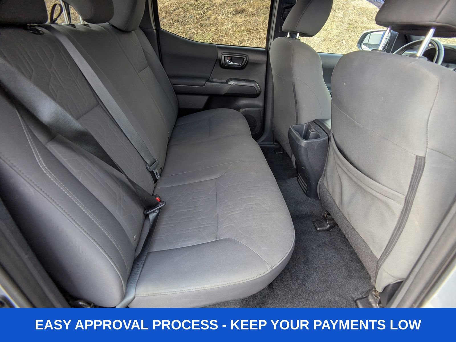 Used 2019 Toyota Tacoma TRD Off-Road image 14