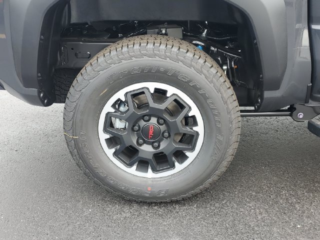 New 2026 Toyota Tacoma TRD Off-Road AWD/4WD image 5