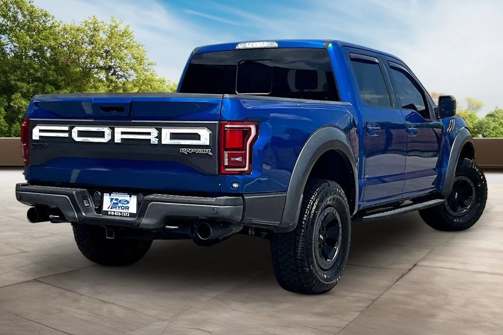 Used 2017 Ford F150 Raptor w/ Equipment Group 802A Luxury AWD/4WD image 2